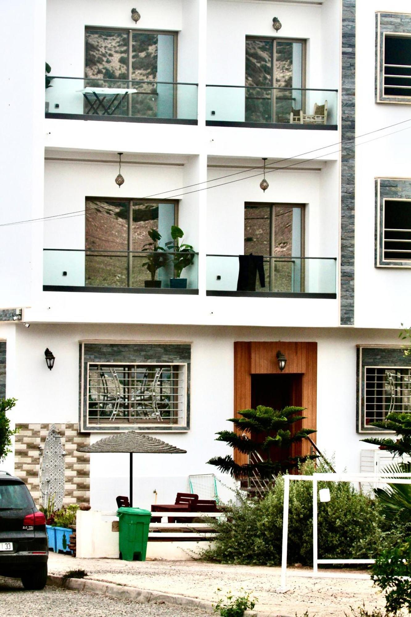 依索安Malak House公寓 外观 照片